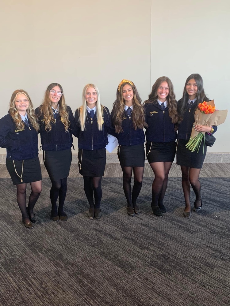 Marshall ffa students who received lone star degrees